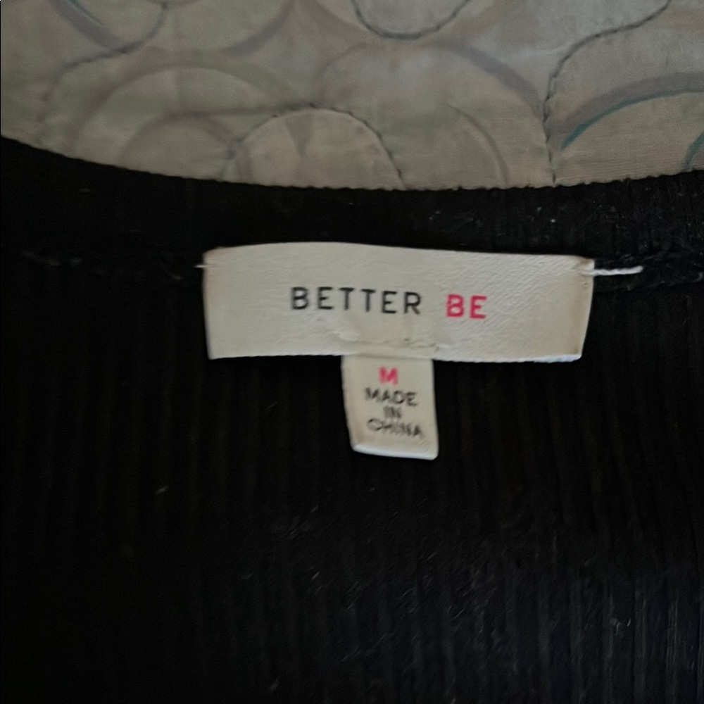 Black Button-Up Ruched Top - Picture 2 of 3